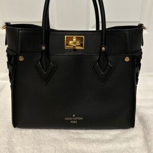 LOUIS VUITTON M53826 On My Side MM LV Monogram Hand Bag - Black